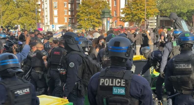 فرنسا تدعو سفير إيران احتجاجا على تضليل حول الحراك