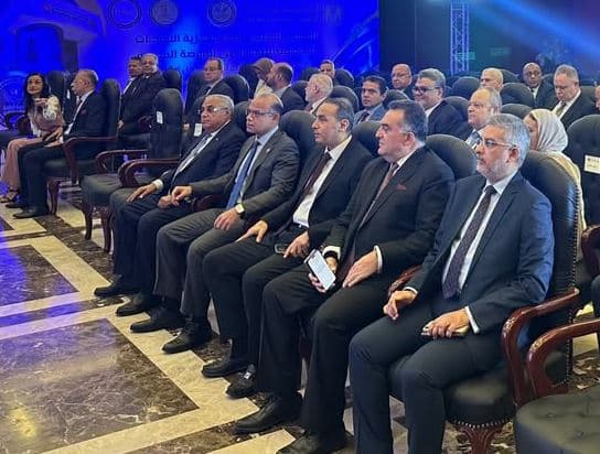 هاشم السيد يؤكد بدء قيد الشركات الحكومية في البورصة قبل نهاية 2026