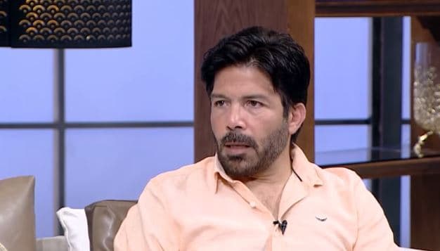 ياسر فرج يوضح سبب عودته لزوجته