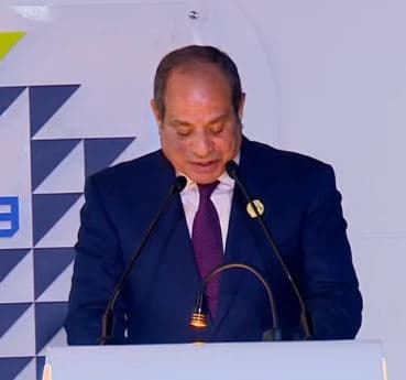 السيسي: العلمين نموذج للتنمية والازدهار