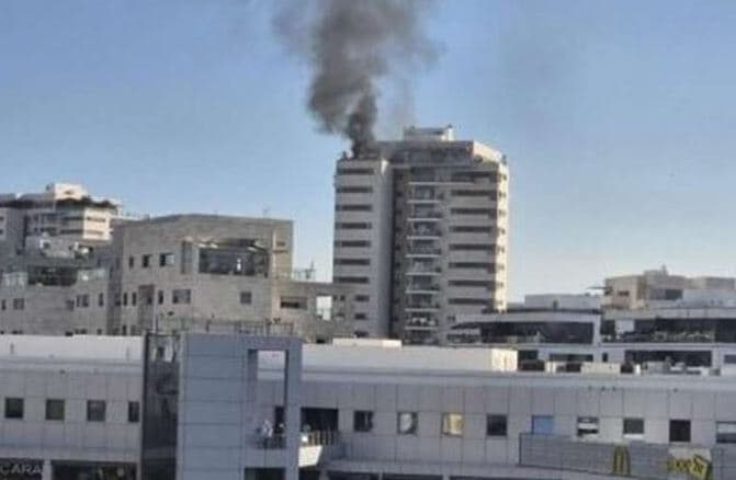 انفجار بمبنى سكني جنوب تل أبيب
