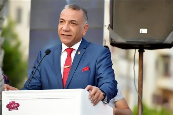 نقيب أطباء الأسنان ينصح أولياء الأمور