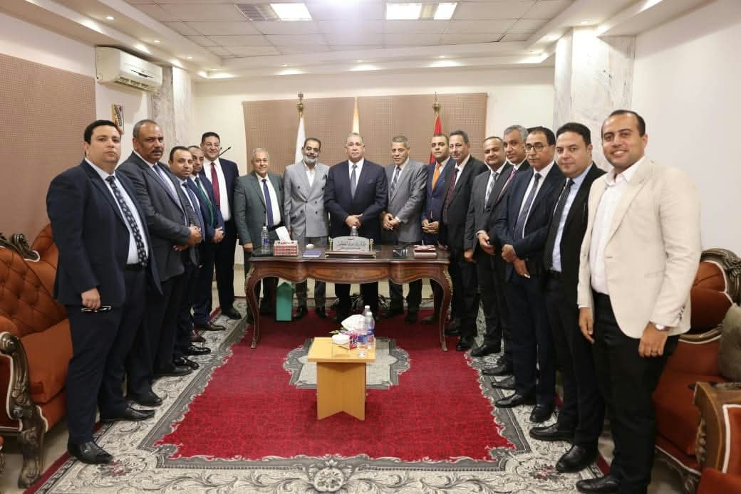 Lawyers Syndicate Leaders Discuss Issues