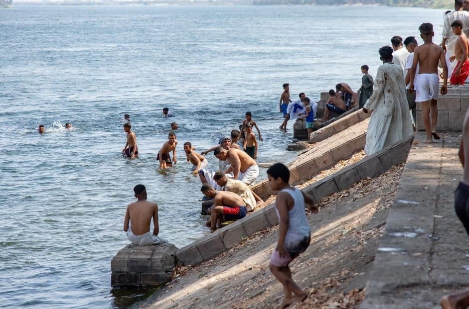 7 شباب ينزلون النيل في الأقصر لكن اثنين فقط يعيدان أنفسهما