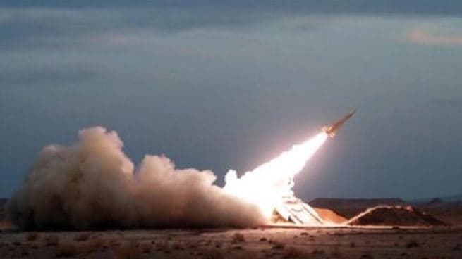 Kuwaiti Army Blocks Missile and Drone Attacks