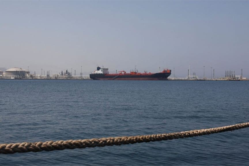 UAE shuts Umm Al Quwain beaches after oil spill