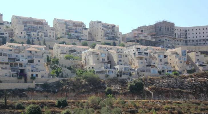 بريطانيا توشك على حظر منتجات المستوطنات