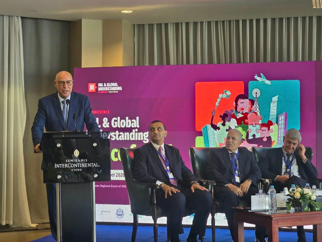 الجامعة العربية تؤكد أهمية الثقافة الإعلامية