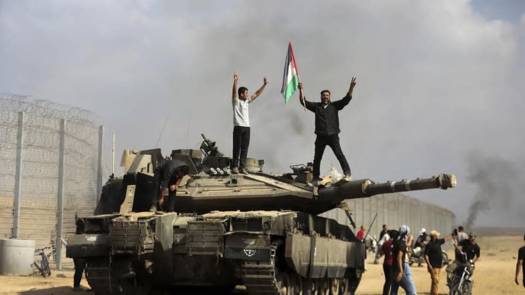 Hamas advises Israel on avoiding repeat attacks