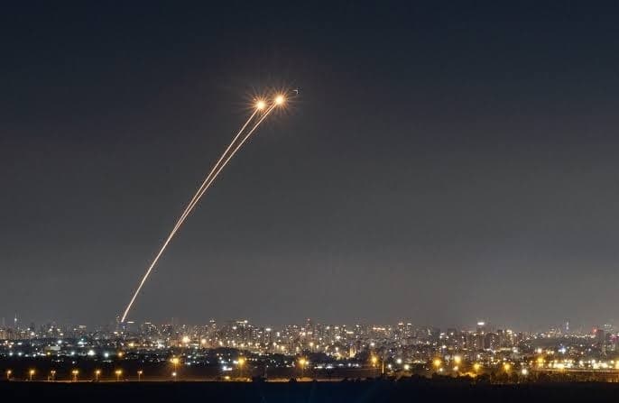 Army warns northern residents of overnight explosions