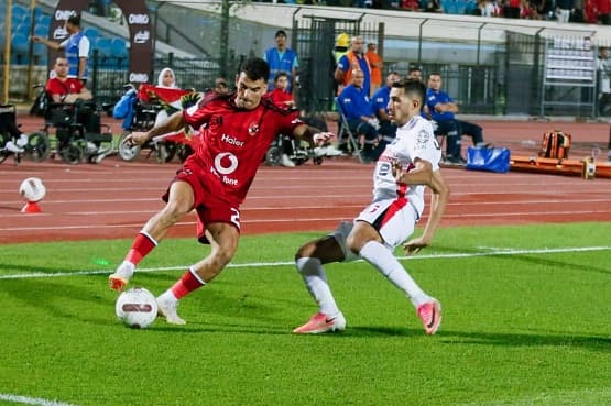 الأهلي يتفوق على الزمالك بثنائية