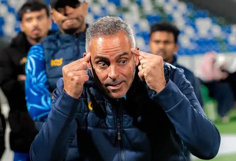 جوميز يقرر استمراره مع الزمالك