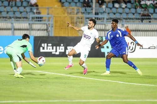 المصري يفتتح الدوري بفوز صعب على سموحة
