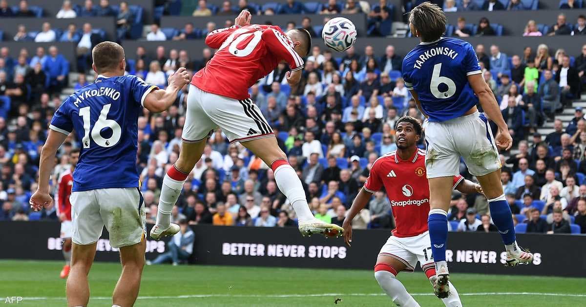 Everton secures draw with United