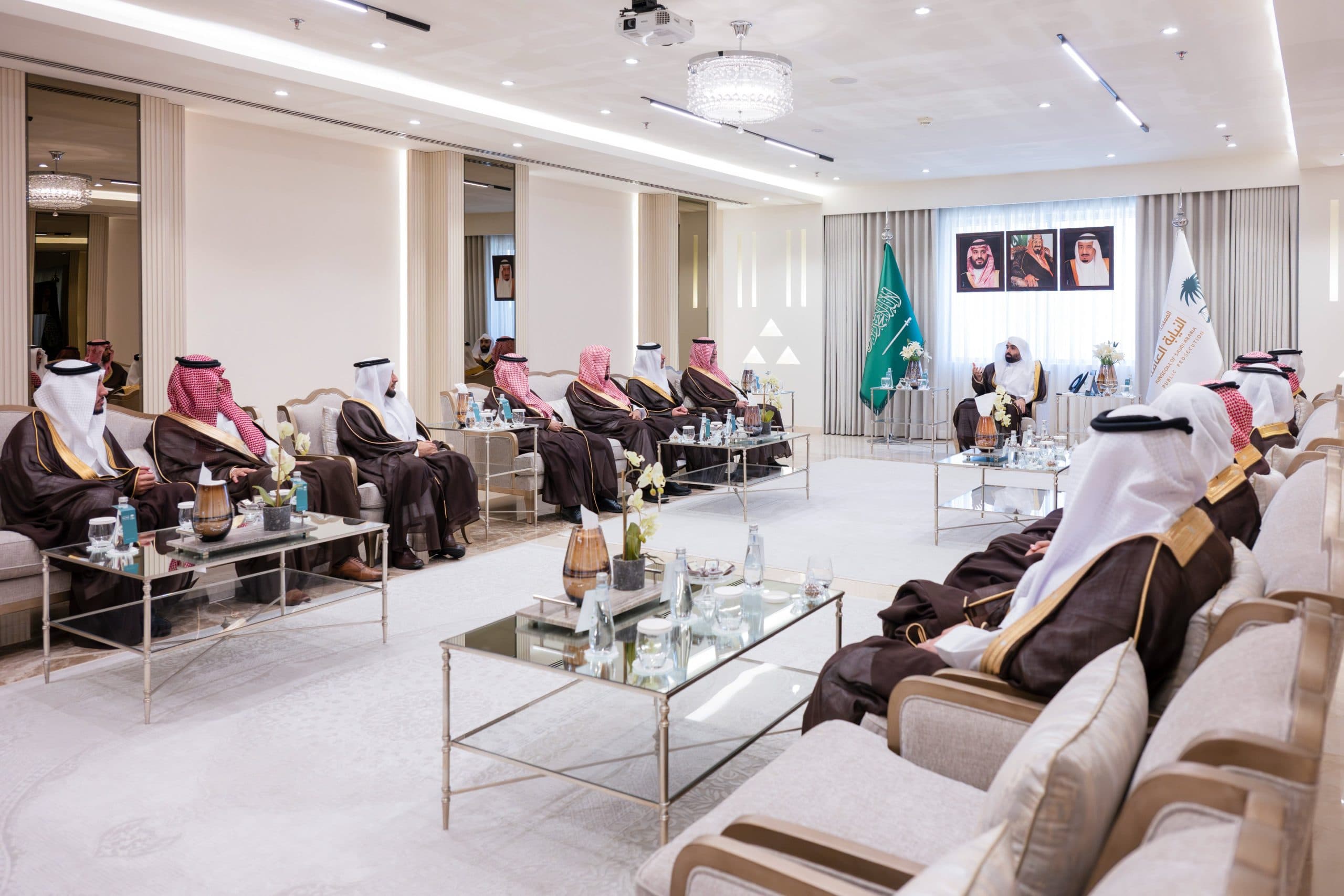 النائب العام يلتقي رؤساء النيابات العامة المكلفين حديثًا ويؤكد سرعة إنجاز القضايا وحماية الحقوق