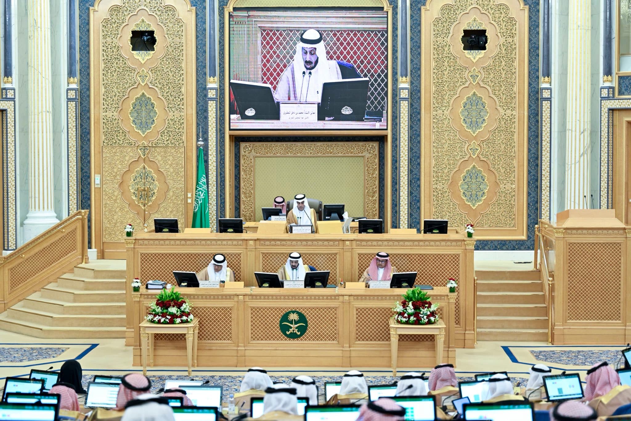 مجلس الشورى يطالب وزارة الصحة بسد فجوات التوظيف وتعزيز خدمات الصحة النفسية