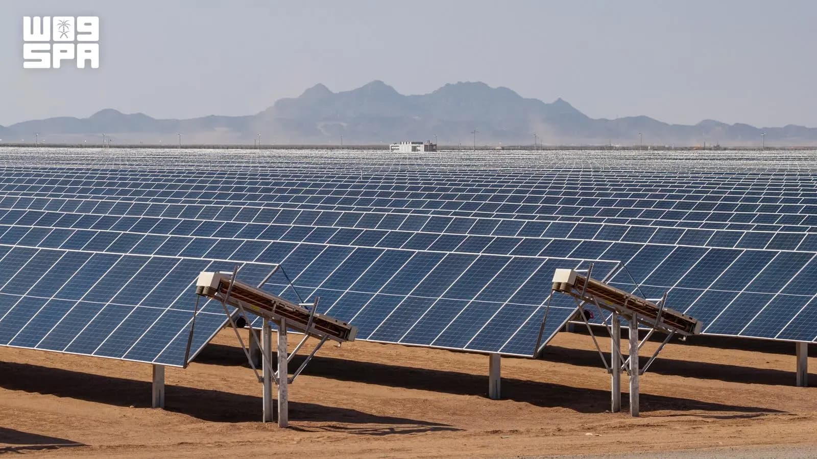 Al-Hanakiyah Power Plant boosts renewable energy with 1,100 MW for 190,000 homes