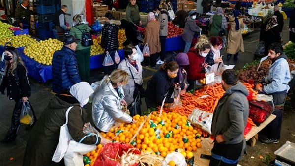 انخفاض التضخم في تركيا إلى 29.7% سبتمبر