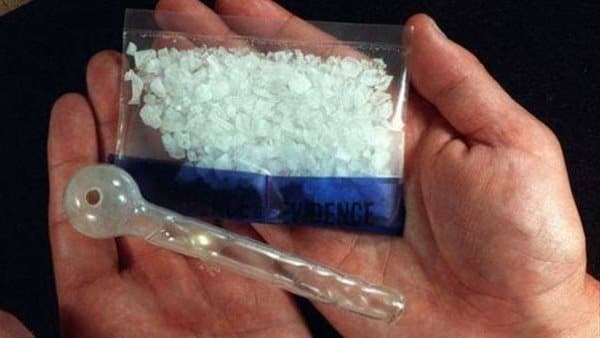 Drug dealer seized with 13 bags of poison in Minya