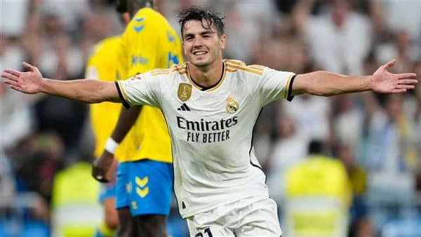 صفقة أفريقية تؤثر على مستقبل دياز مع ريال مدريد
