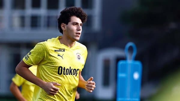 فروزينوني يفوز على فيورنتينا بثلاثة في الدوري الإيطالي