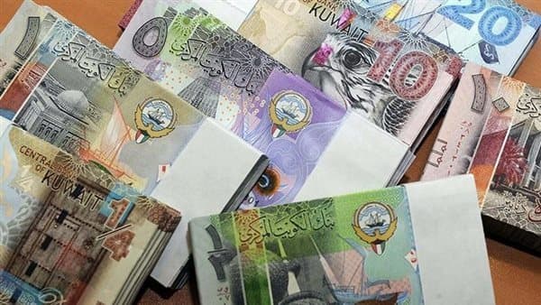 Kuwaiti dinar weakens against EGP