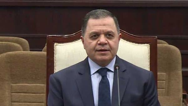 إبعاد بنغلاديشي والسماح لمصريين بالجنسية الأجنبية