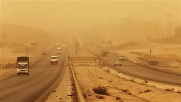 طقس الأربعاء يتعرض لرياح رملية