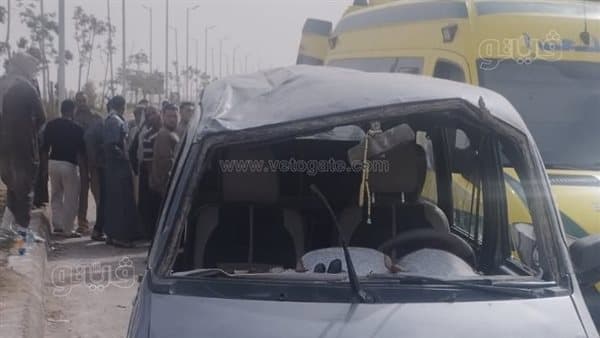 Five hurt in Minya car crash