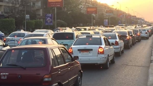 Traffic congestion in downtown and Giza Square