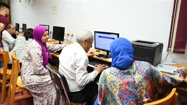 التسجيل في التنسيق والحدود للمرحلة الأولى