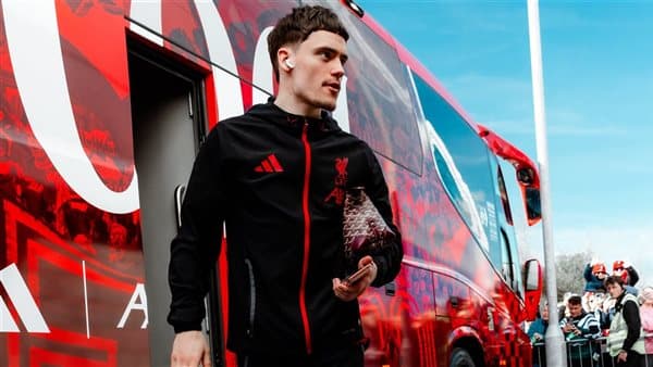 Fertz Reflects on Premier League Debut