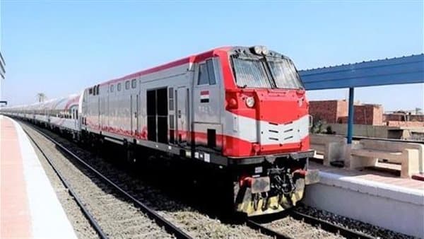 Train speeds lowered on northern and southern routes due to heat