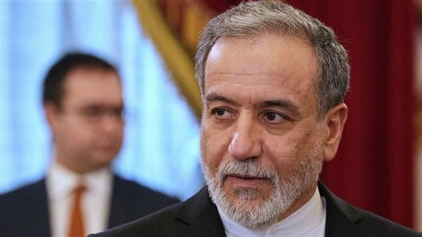 إيران تؤكد عدم التصعيد مع أوكرانيا