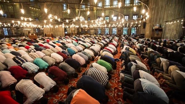 موعد أذان المغرب اليوم في القاهرة والمحافظات