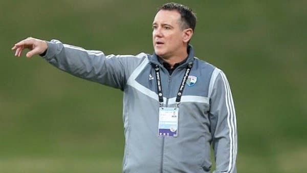 رازوفيتش يوقع عقد تدريب الزمالك إلكترونيا