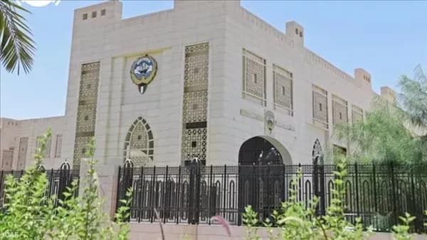 Kuwait Reports Iranian Attack on Power and Water Stations