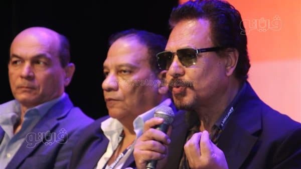 محمد رياض يوضح سبب استمراره لرئاسة المهرجان القومي للمسرح