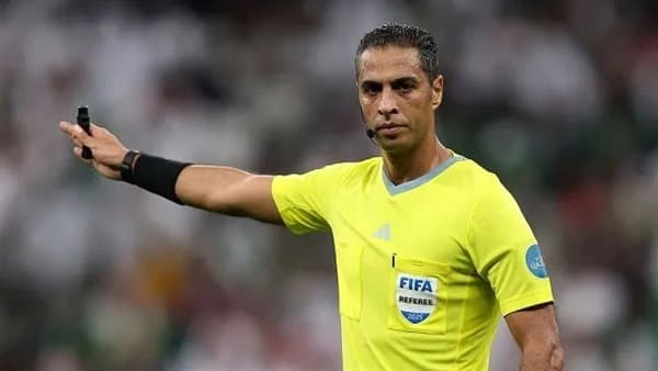 طاقم تحكيم مصري لمباريات أفريقيا
