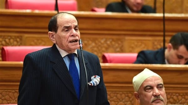 اقتراحات برلمانية لحل أزمة الهواتف