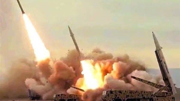 الحرس الثوري يعلن استهداف قاعدة العديري في الكويت
