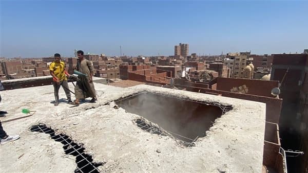 Qalyubia authorities remove illegal floors
