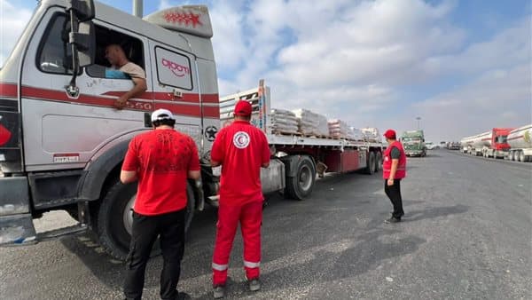 مصر ترسل قافلة جديدة لفلسطين