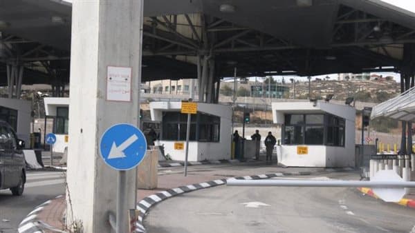 تصاعد الأحداث في الضفة مع مقتل فلسطيني وإسرائيلي