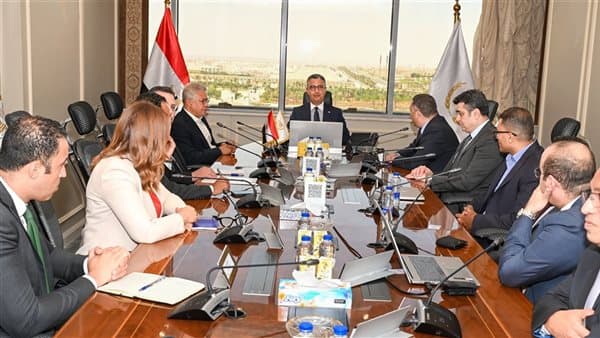 Supply Minister reviews digital payments with Orange