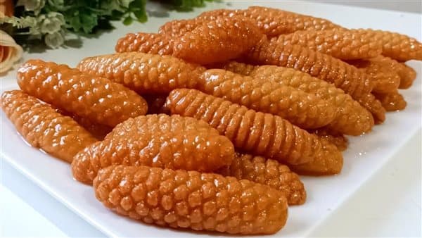 Making Zainab's Fingers for a Tasty Snack