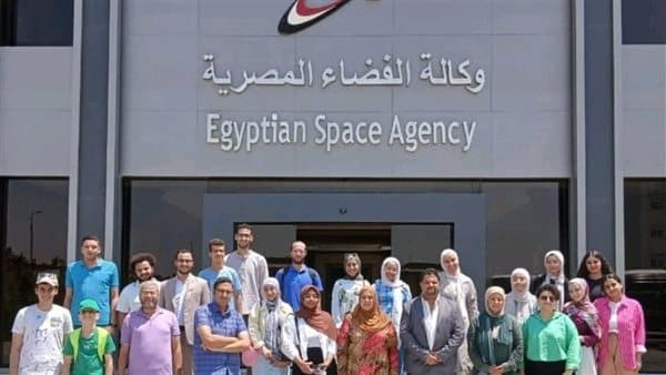 القاهرة للعلوم تنظم جولة لوكالة الفضاء