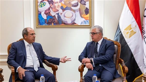 وليد جمال الدين: الربط بين البحث والصناعة يرفع تنافسية قناة السويس