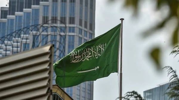 Saudi Civil Defense Issues Warning in South