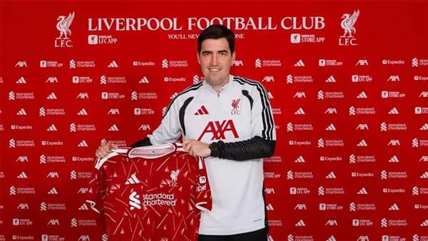 مدرب ليفربول يعبر عن انطباعه الأول في دوري الأبطال